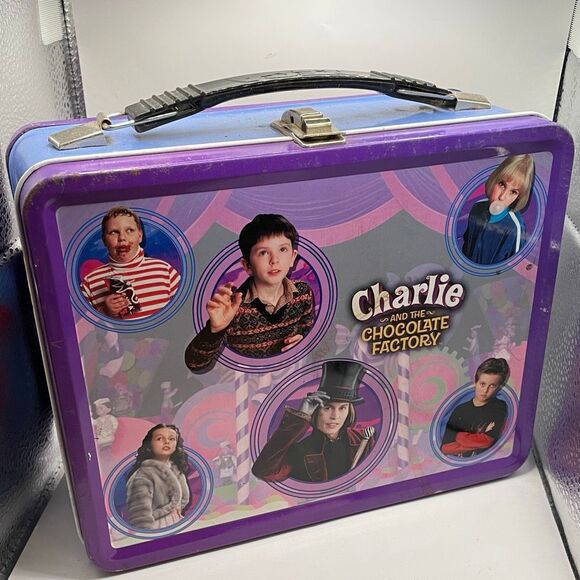 NECA Charlie and the Chocolate Factory Metal Lunch Box and Thermos - Picture 3 of 15
